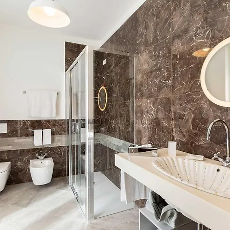 Is A Spacious That S Designed To Impress *